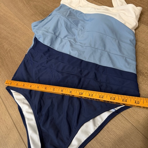 Blue Cream Striped Women size Large One Shoulder One Piece Swimsuit No brand tag - Picture 9 of 10